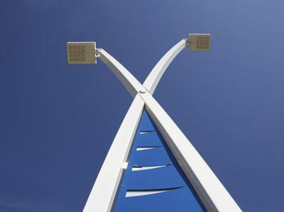 China Curved 30ft Steel Street Light Pole Manufacturers 9 Meter 10m 12m Landscape Public Venues for sale
