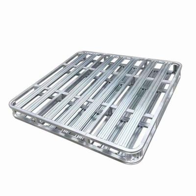China Galvanized Heavy Duty Steel Pallet Warehouse Storage Stackable Metal Pallets for sale