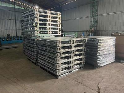 China Warehouse Heavy Duty Steel Pallet Stackable Euro Standard Size en venta