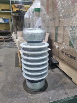Chine OEM de la norme ANSI TR-208 de l'isolateur 8.9kN de porcelaine de Gray Glazed Station Post Electrical à vendre