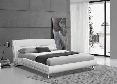 Cina PU Leather Upholstered Platform, Full size bed frame, Wood Slat Support in vendita