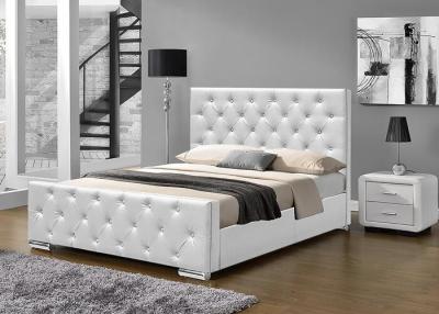 中国 Chromeのフィートののどの革ベッドの二重サイズの合板の家具製造販売業の白 販売のため