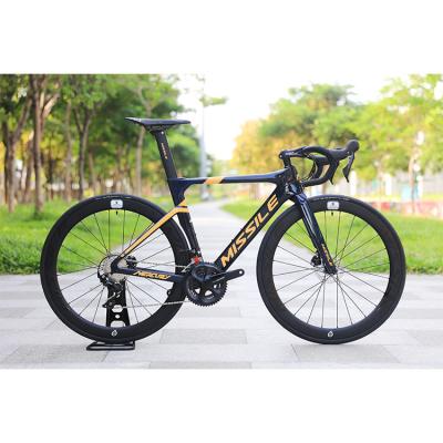 China Bicicleta de carreras de carbono de 22 velocidades Bicicleta de carreras de campo traviesa con freno de disco en venta