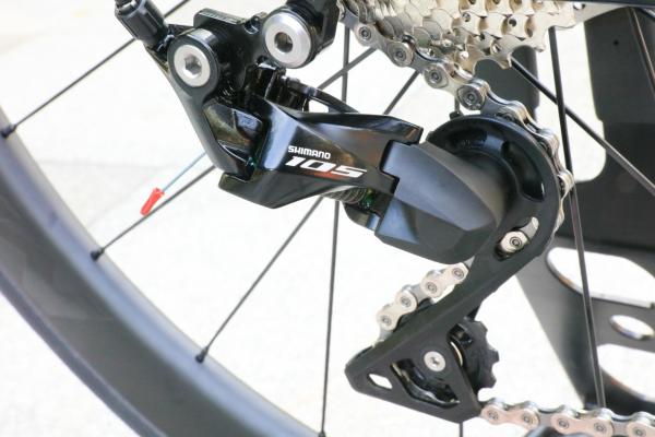Quality Men's Carbon Fiber Road Bike with 430/470/500/530 Rim Material and Carbon Fibre for sale