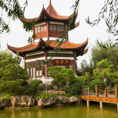 Chine Pavillon hexagonal de belvédère vitré double par étage de tuile de toit pour le parc et le paysage à vendre