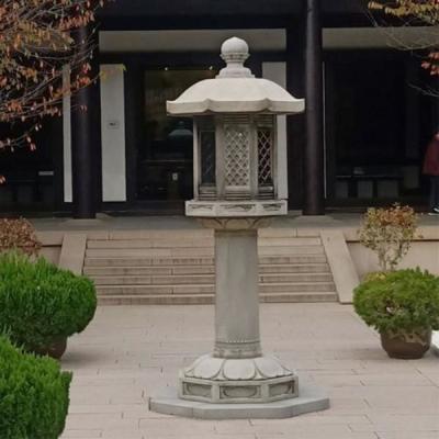 China White Decorative Stone Granite Carved Japanese Pagoda Lantern For Yard Garden Park en venta