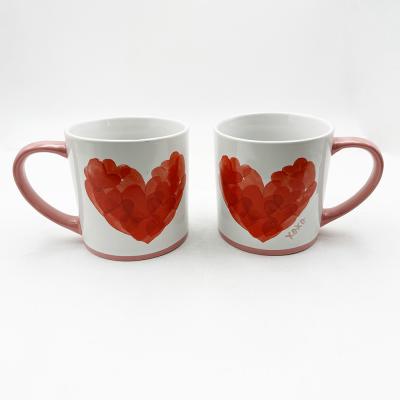 China Valentine's Day Painted Heart Ceramic Crafts Products Mug Couple Cup Gift For Home And Cafe for sale