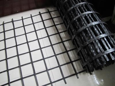 China Refuerzo compuesto plástico de acero Geogrid 200 del suelo en venta