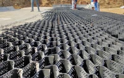 China Cellular Confinement Gravel Path Stabilizer Grid Geocell Slope Stabilization for sale
