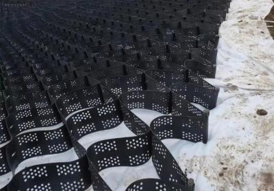 China Produtos plásticos de grande resistência da terraplenagem da parede de retenção dos PP Geocell à venda