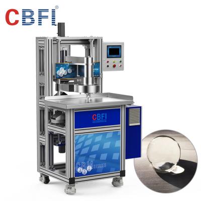 China Suavemente máquina transparente del fabricante de la bola de hielo de la redondez para el whisky 4kw en venta