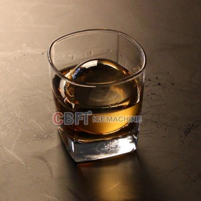 China High Grade Round Ball Ice Maker For Bar With Whiskey 100% Transparent for sale