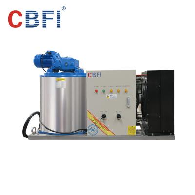 China máquina de gelo pequena de refrigeração ar do floco da capacidade 1000kg para a casa com compressor importado à venda