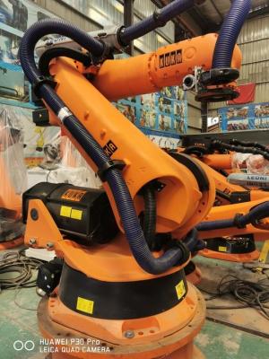 China Robô de soldadura do cnc R2830 do KR 360 do robô industrial de Kuka da segunda mão à venda