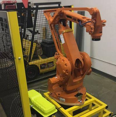 China Used robot ABB IRB2600 6 Axis Robot Arm with gripper for sale