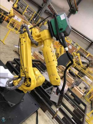 China 6 Axis M-2000iA Used Fanuc Robot Pick And Place Second Hand Industrial Robot for sale