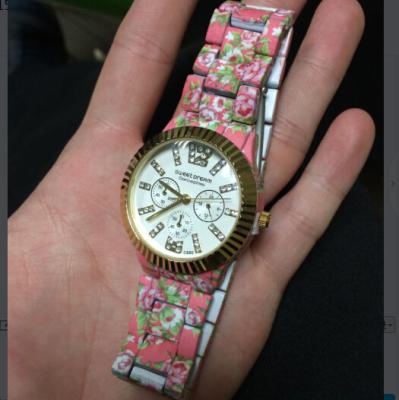 China Personalized Geneva Floral Watches With Custom Logo , Diamond Ladies Watch for sale