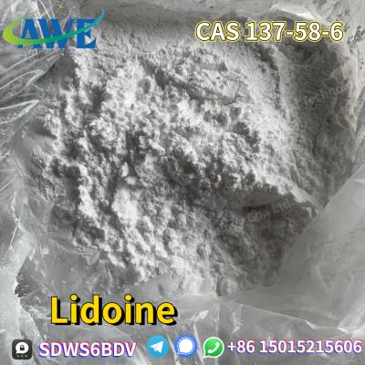 China 99% de pureza Lidoina CAS 137-58-6 Pó branco Intermediário químico à venda