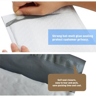 China Colored Waterproof Bubble Cushioned Bubble Wrap Mailing Bags For Eyelash Packing for sale