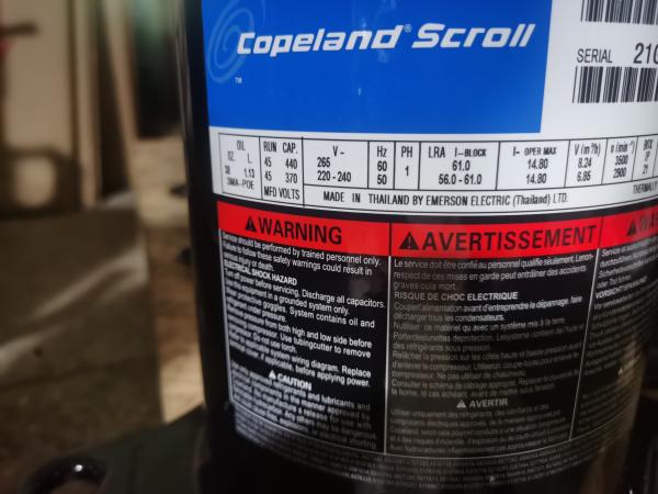 Copeland High Efficiency Scroll Compressor 9HP Hermetic Compressor ZB66KQE-TFD-550