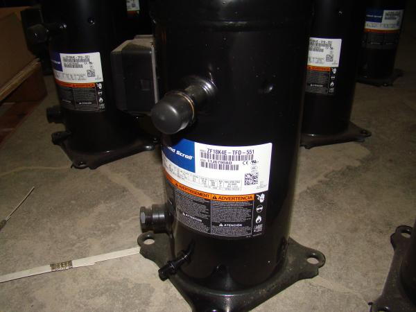 9Hp R410A Refrigeration Scroll Compressor 3.25L Rotolock ZB66KQE-TFD-558