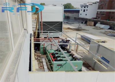 China El panel industrial del aislamiento del bocadillo del poliuretano de la cámara fría del compresor del tornillo de Bitzer en venta
