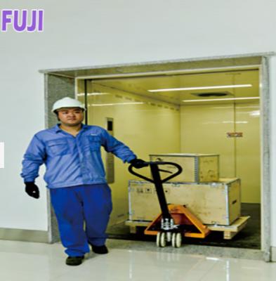 China Sitio hidráulico de la máquina del ICP del elevador de la elevación del cargo de 4KW 0.4m/s menos en venta