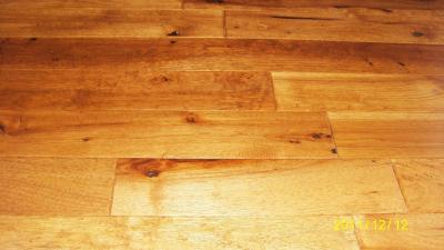 China American Hickory Solid  Flooring handscraped and Distressed Surface for sale