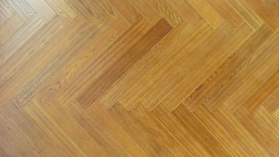 China Oak parquet flooring (Engineered or Solid) Fishing bone for sale