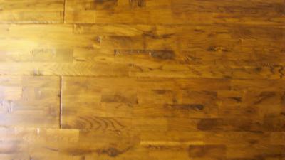 China Acacia Solid 3-strips, hand-scraped,distressed,UV lacquer for sale
