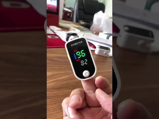 LED Finger Pulse Oximeter Portable Spo2 Pulse Oximeter