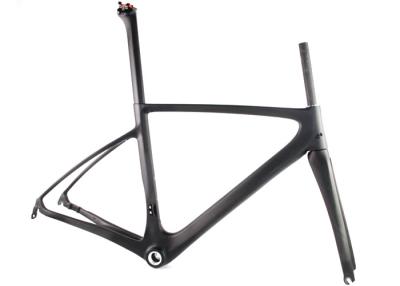 China 700*25C Carbon Road Cycle Frames Toray 700 Di2 Compatible With Customized Logo for sale