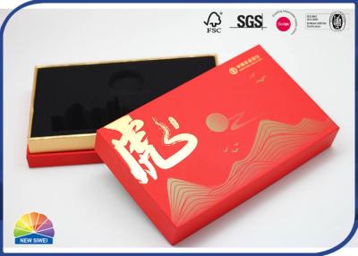 China Sponge Foam Rigid Should Box Cardboard Neck Gift Box Gold Stamping for sale