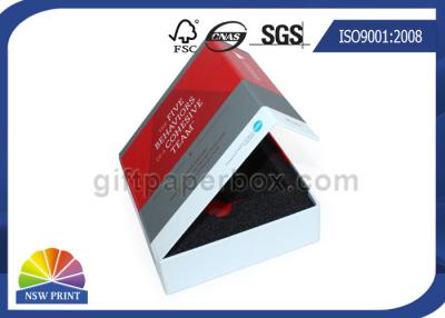 China Caixa de apresentação articulada rígida da caixa de presente da tampa da impressão a cores completa com espuma da inserção à venda
