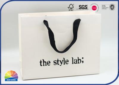 China Big 200gsm Coated Paper Gift Bag Matte Lamination With Handle Luxury Product for sale