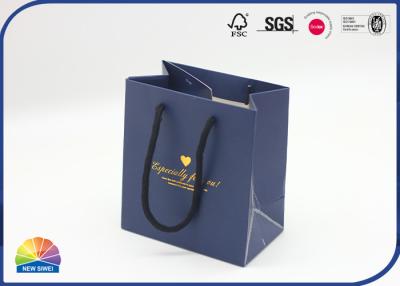 Chine Custom Small Paper Gift Bag Hot Stamping For Souvenir Little Cakes Packing à vendre
