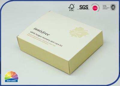 China caja plegable del cartón de papel Kraft del papel de 350gsm del paquete blanco de la crema en venta