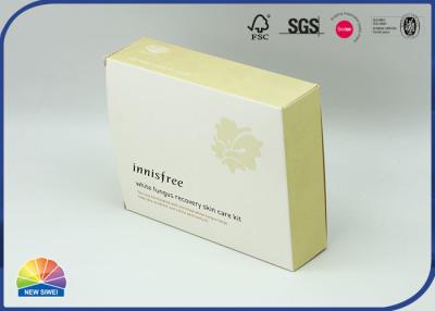 China 4c UV Print White Kraft Paper Folding Cosmetic Box Debossing Logo for sale