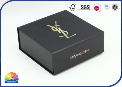 China Caja de regalo plegable del cierre magnético para el empaquetado del perfume en venta
