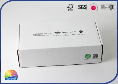 China OEM ondulado de empacotamento de Matte Lamination da caixa do encarregado do envio da correspondência da cópia 4c à venda
