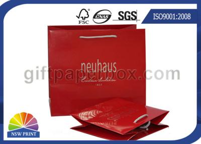 Китай Персонализированные розничные хозяйственные сумки/красный цвет или хозяйственные сумки бумаги Брайна с ручками продается