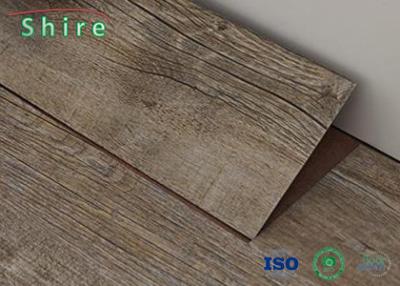 China Durable Healthy SPC Interlocking Vinyl Flooring 4MM Thickness Good Dimension for sale