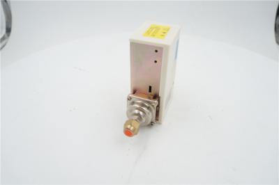 China Fully Enclosed Electric Pressure Controller , Differential Pressure Switch for sale