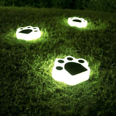 China 5000K 70lm Solar Decorative Lights Plug In Cat Paw Print Solar Lawn Lamp for sale