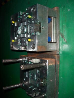 China Chinese injection mold for sale