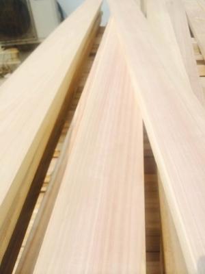 China A madeira maciça interna almofada o Paulownia natural 100-2500mm da decoração da cor do vidoeiro à venda