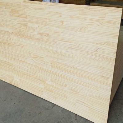 China 1220x2440mm Solid Wood Project Panels Wood Pine Wall Panel E0/E1 Glue for sale