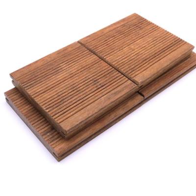 China Durabilidad estándar al aire libre de bambú del Decking E1 del chalet que suela alta en venta