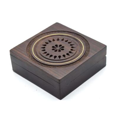 China Keepsaking Black Lidded Wooden Box Mango Wood Storage Box 10x10x3.8cm for sale
