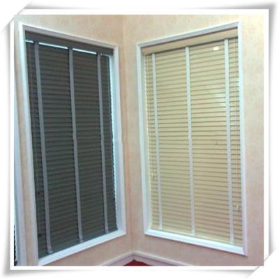 China Outdoor Electric Cordless Bamboo Window Blinds Length 1.2M 1.8M for sale